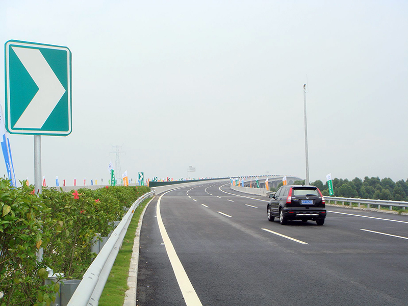 广深沿江高速公路A1A2合同段